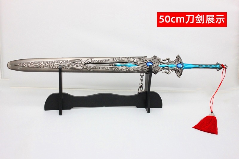 匠心铸魂 从古代汉剑到吃鸡枪架，刀剑工艺品的收藏与展示艺术